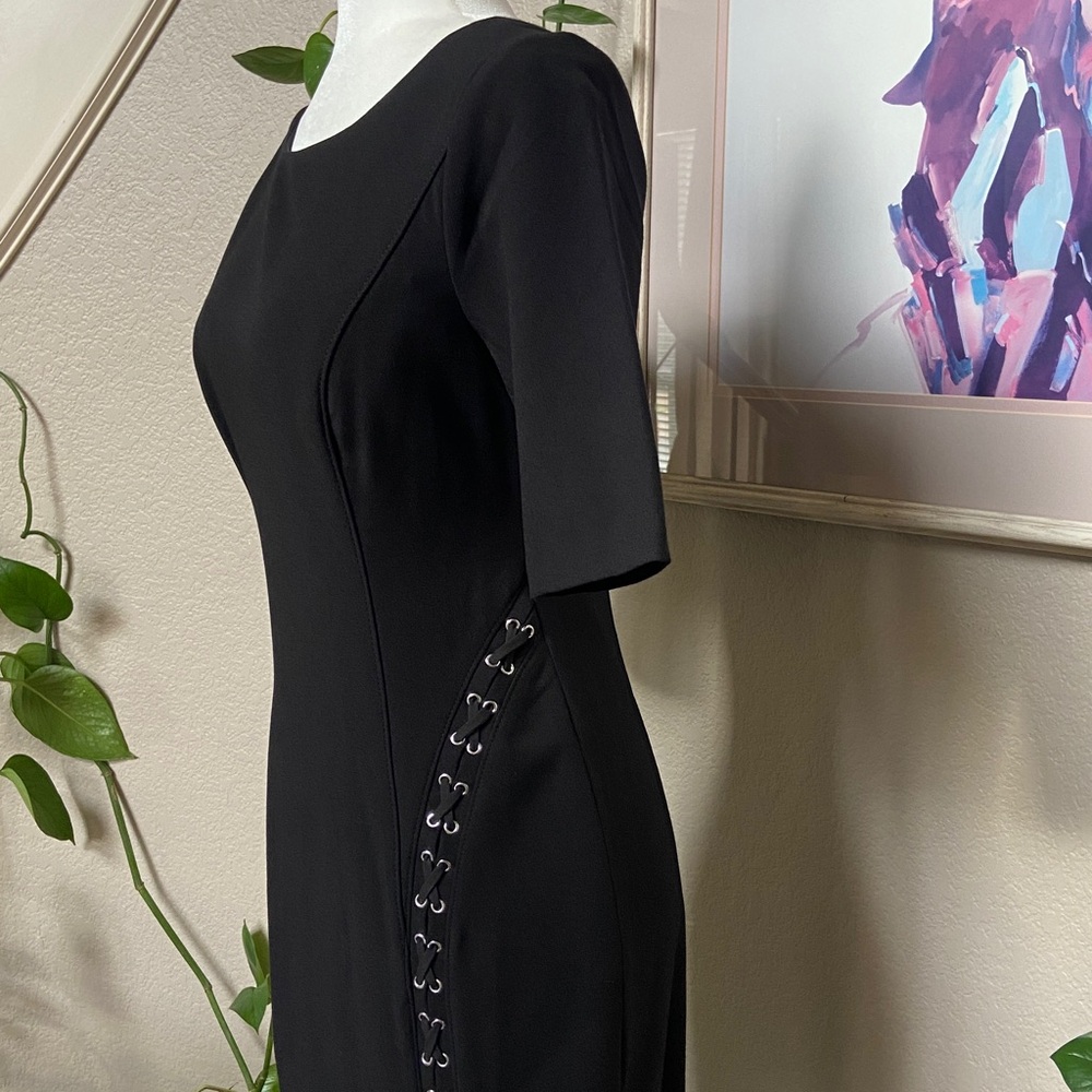 Sale! Gorgeous Black Silhouette Dress, size 4, White House Black Market. - Picture 5 of 14